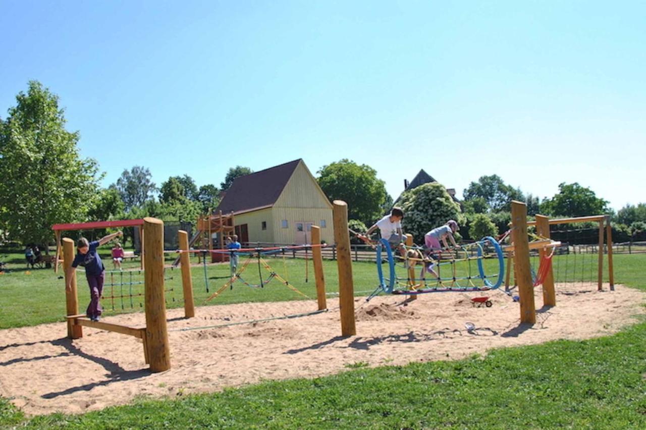 Kinder-Ferienhof Burmann Haundorf Exterior foto